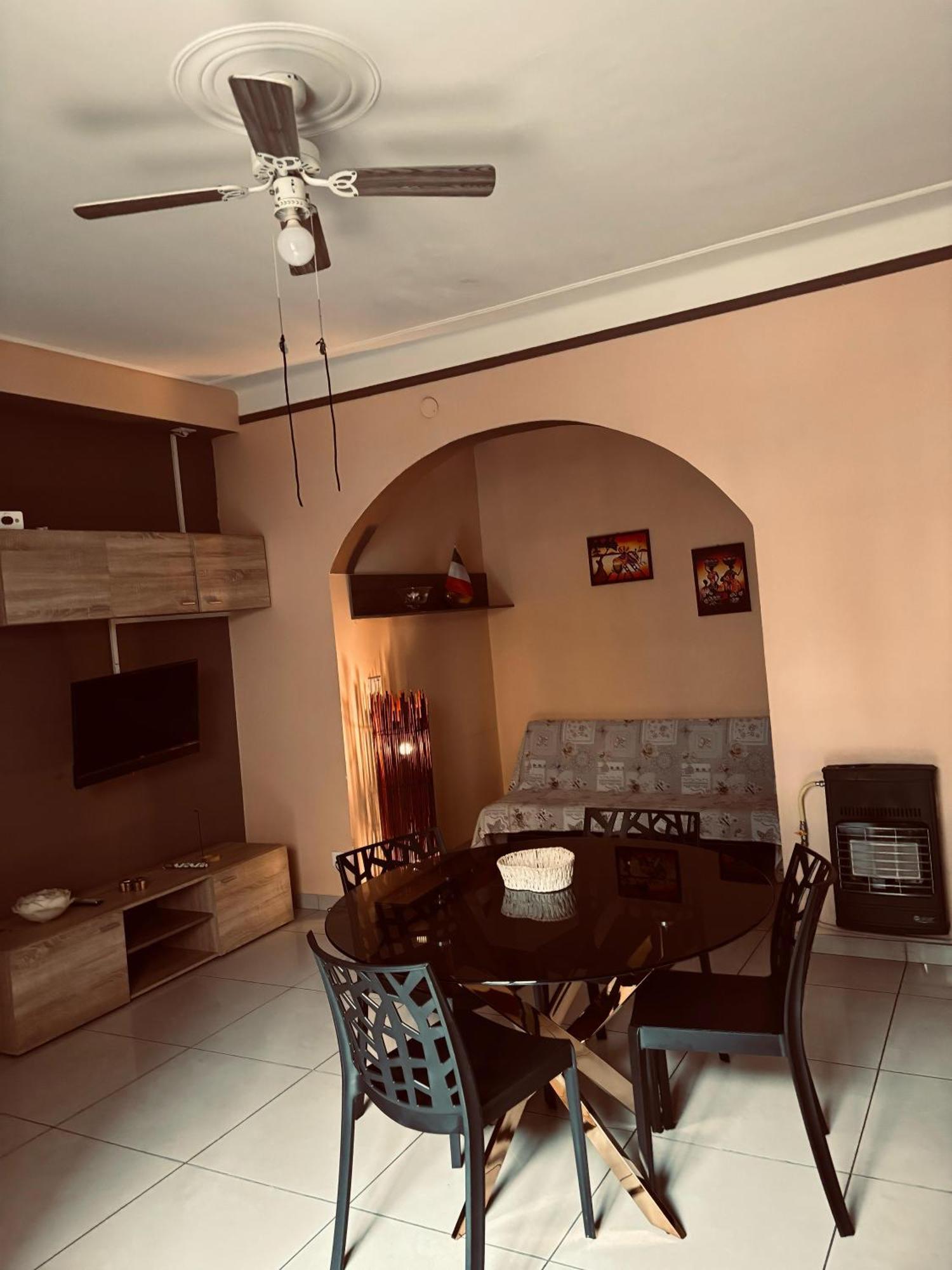 Brown Apartment Санремо Экстерьер фото