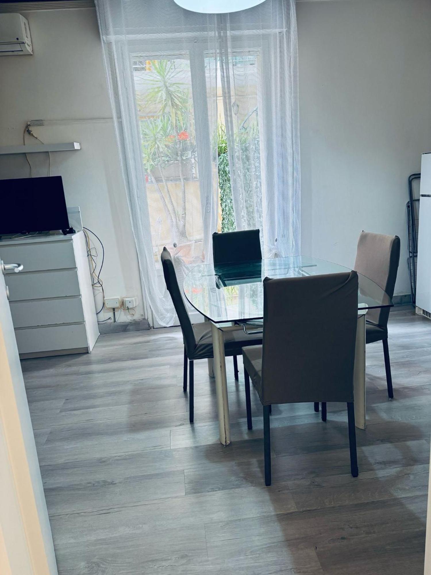 Brown Apartment Санремо Экстерьер фото