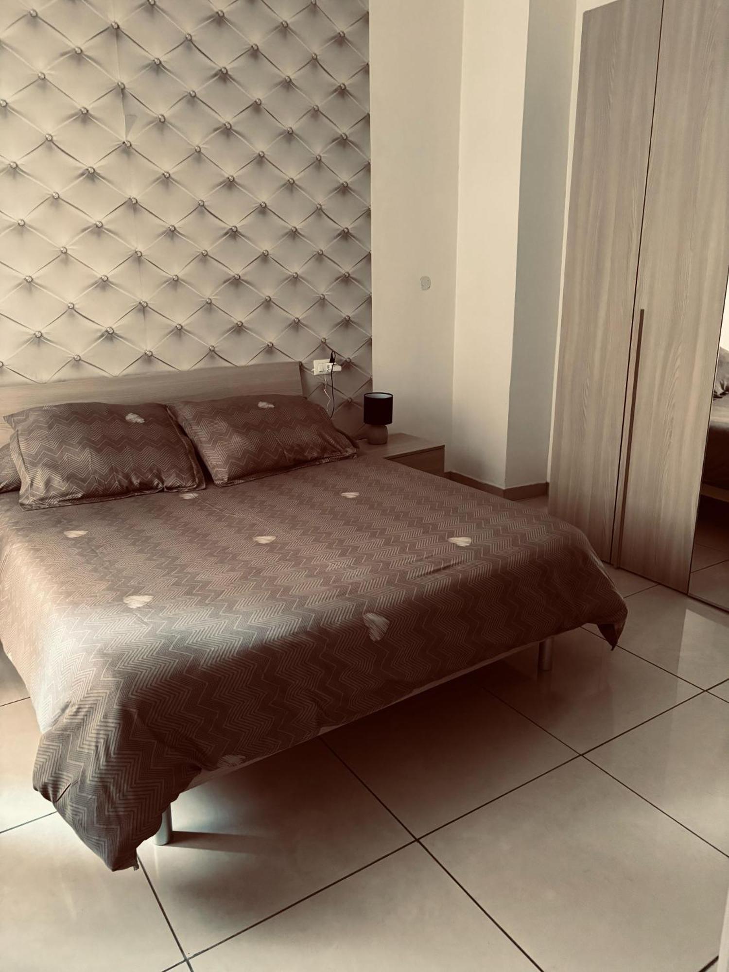 Brown Apartment Санремо Экстерьер фото