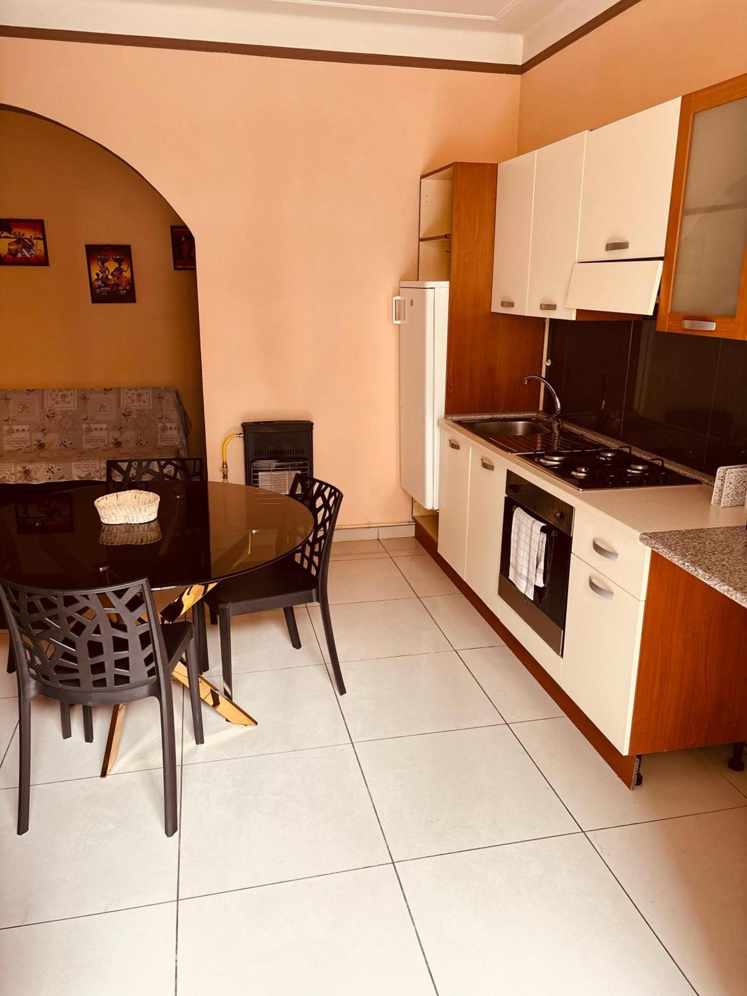 Brown Apartment Санремо Экстерьер фото