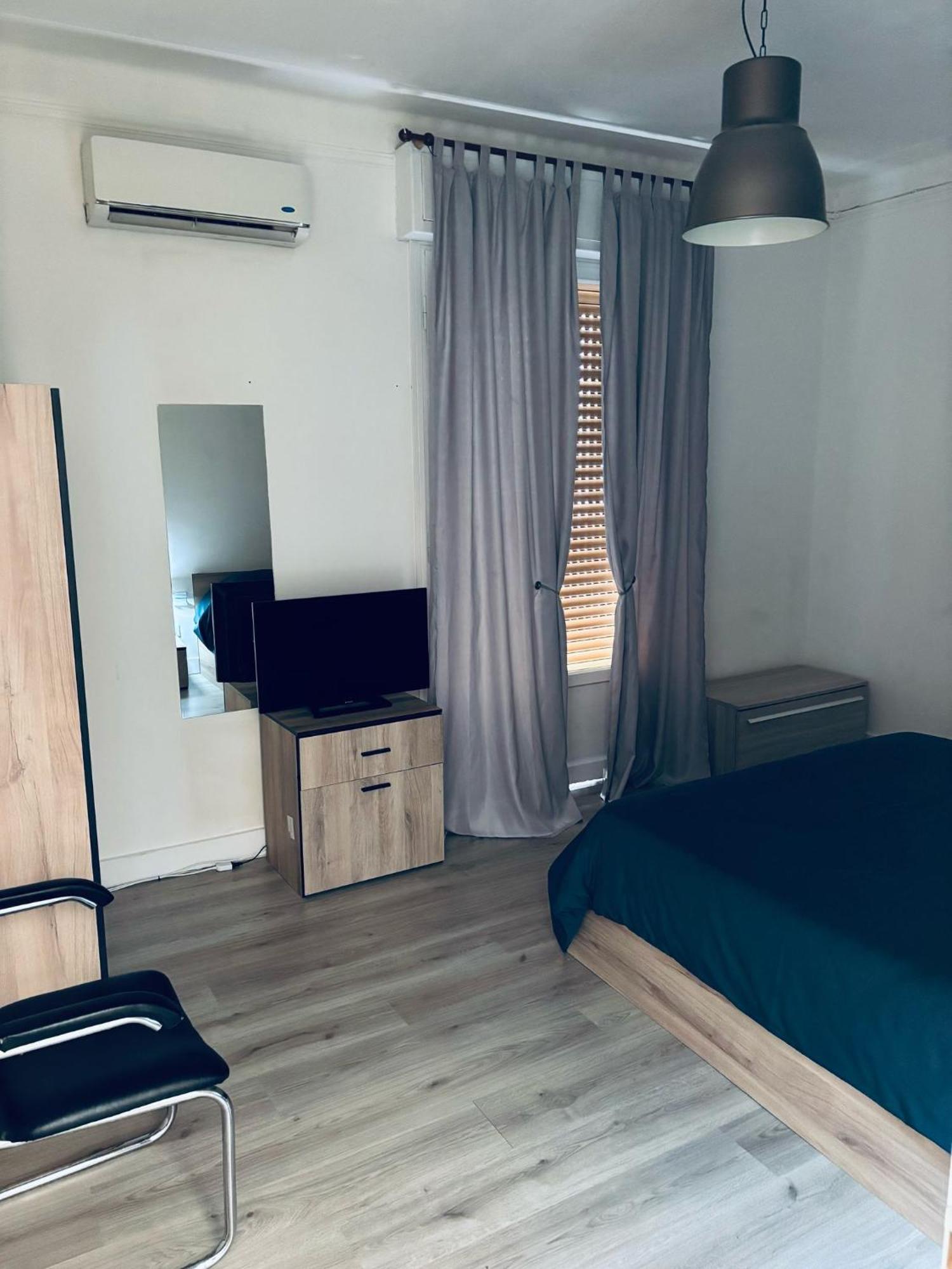 Brown Apartment Санремо Экстерьер фото