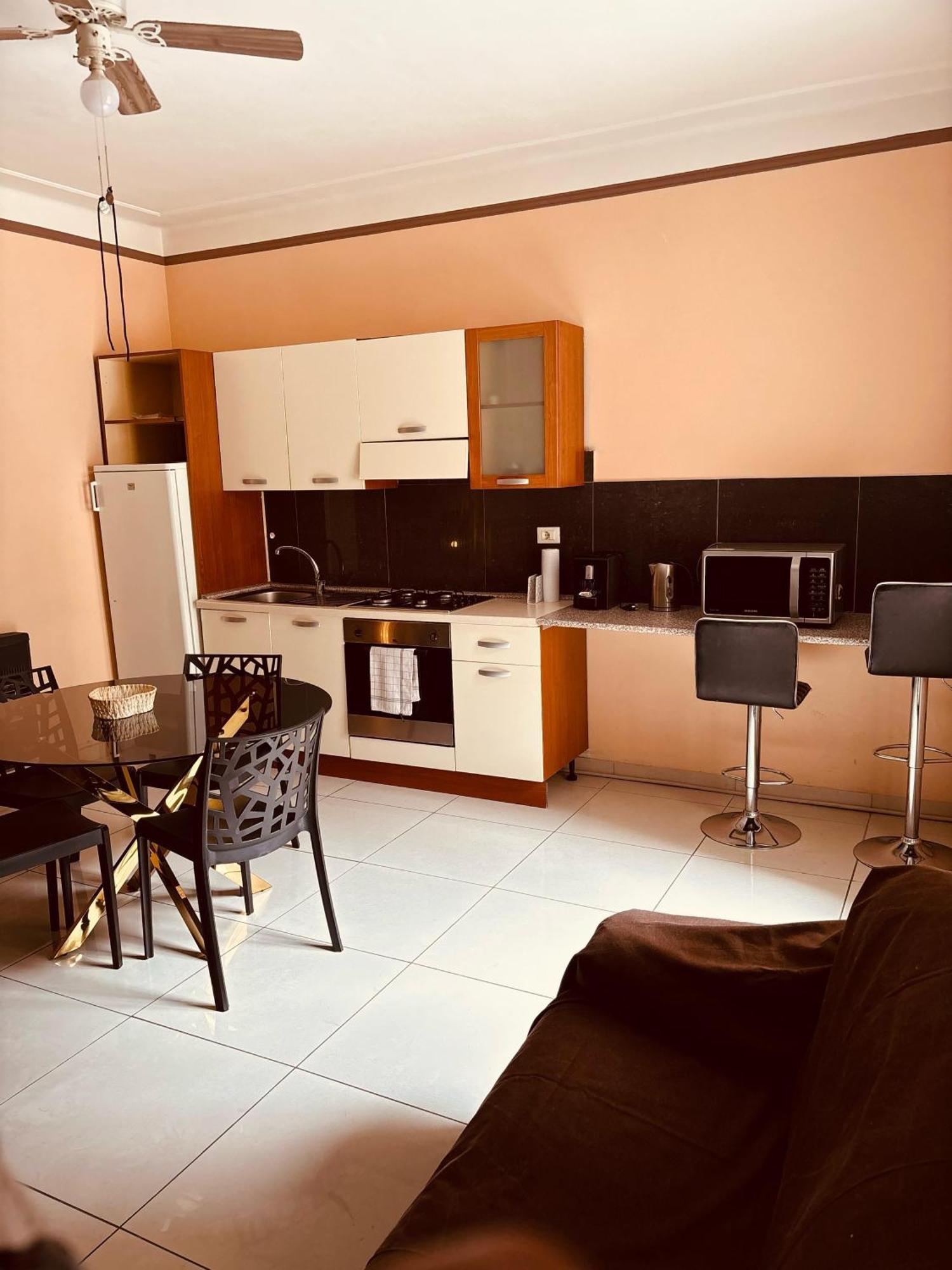 Brown Apartment Санремо Экстерьер фото